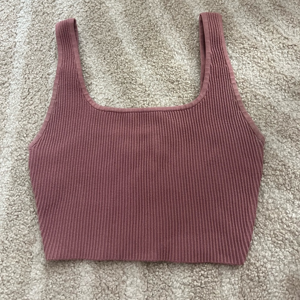 Aritizia Sculpt Knit Squareneck Cropped Tank
